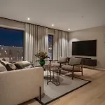 Premium Penthouse Sea & Mountain View In 2-bathrooms, Free Parking In Garage