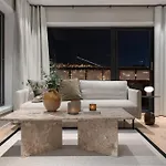 Apartment Premium Penthouse Sea & Mountain View In 2-bathrooms, Free Parking In Garage *