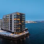 Apartman Premium Penthouse Sea & Mountain View In 2-bathrooms, Free Parking In Garage *