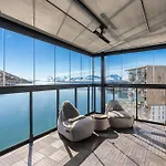 Premium Penthouse Sea & Mountain View In 2-bathrooms, Free Parking In Garage Tromso