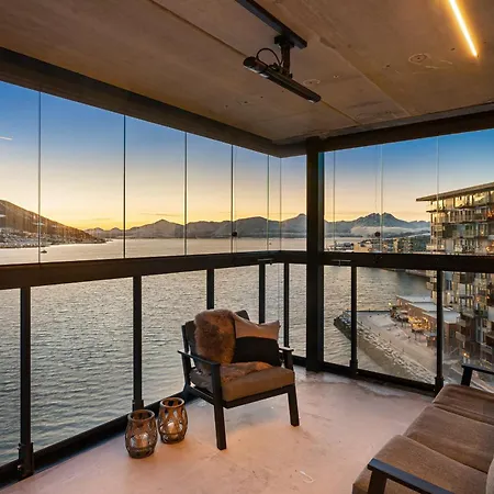 Premium Penthouse Sea & Mountain View
