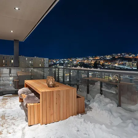 Premium Penthouse Sea & Mountain View Apartment