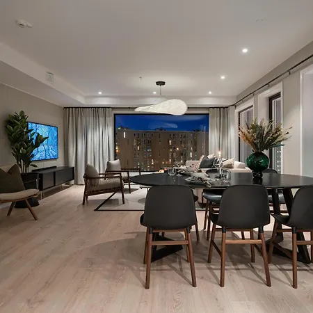 Appartement Premium Penthouse Sea & Mountain View In 2-bathrooms, Free Parking In Garage *