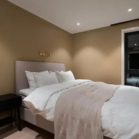 Premium Penthouse Sea & Mountain View In 2-bathrooms, Free Parking In Garage Appartement Tromsø