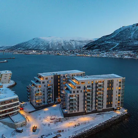 Premium Penthouse Sea & Mountain View *