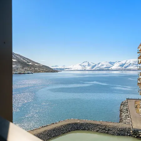 Premium Penthouse Sea & Mountain View