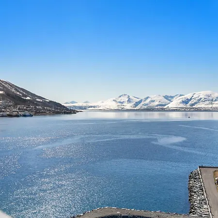 Premium Penthouse Sea & Mountain View Tromsø